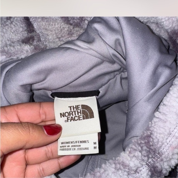 The North Face Gray Fleece Jacket - Picture 2 of 3